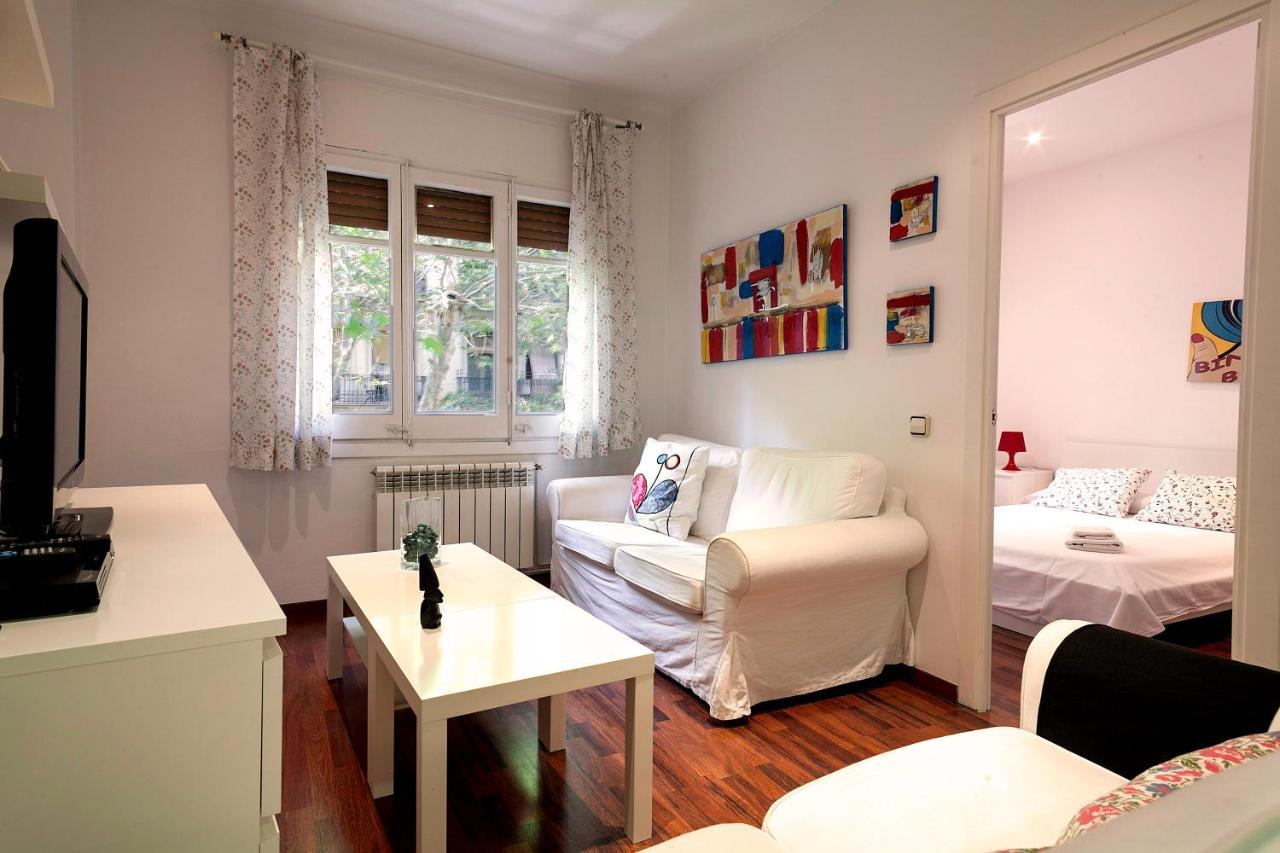 Barcelona Comtal Apartments Exterior photo
