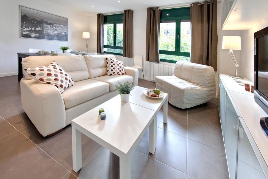 Barcelona Comtal Apartments Room photo