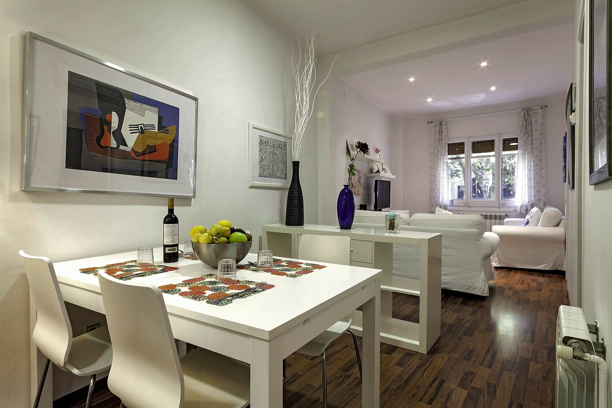 Barcelona Comtal Apartments Exterior photo